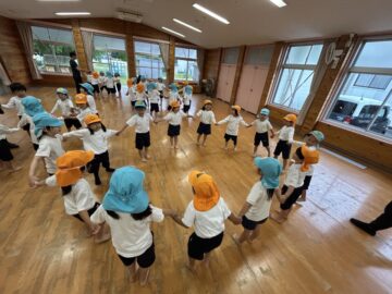 フォトニュース - 2026年5月22日 | 島根大学教育学部附属幼稚園